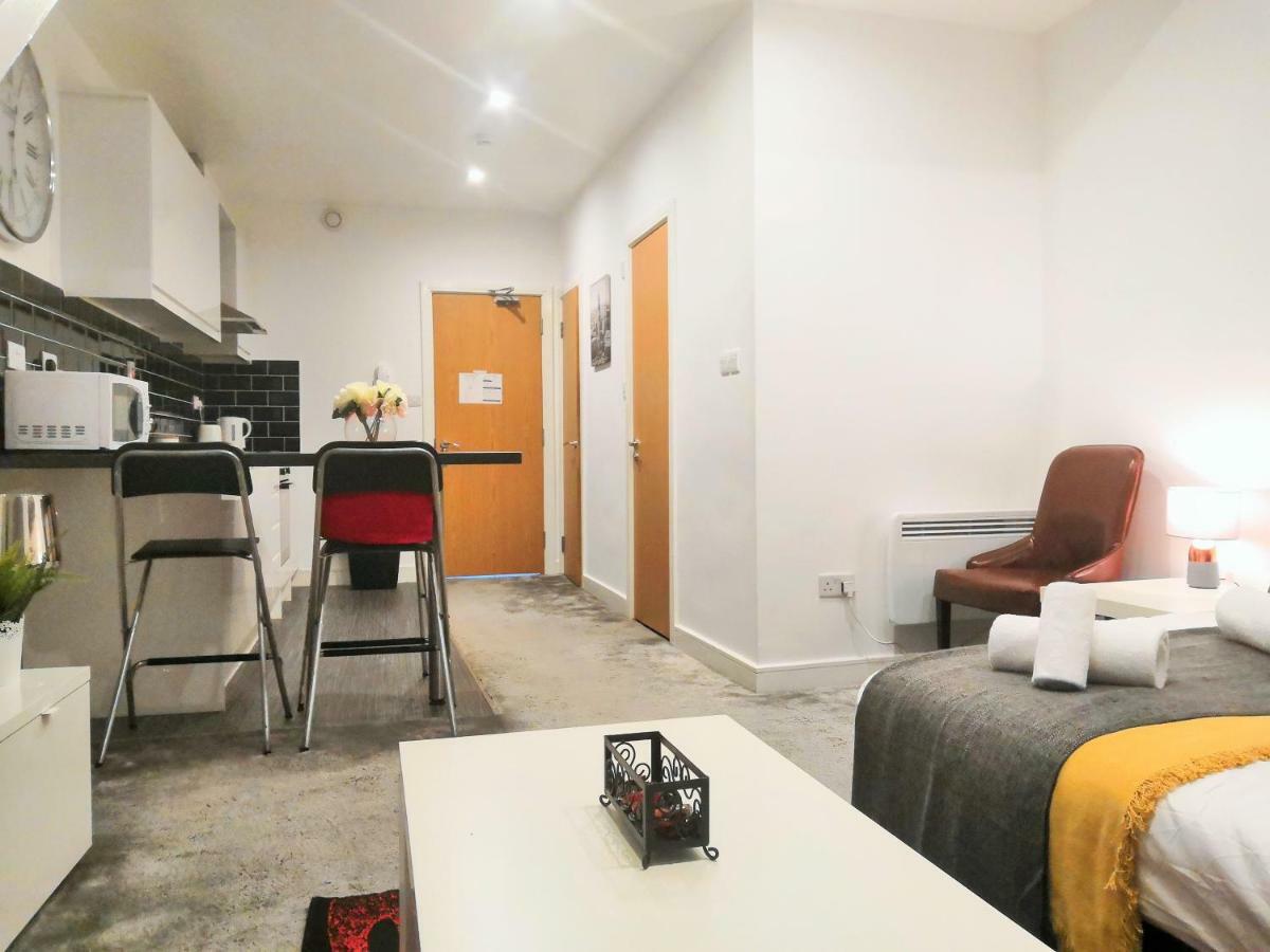 Horse Fair In Centre By Hf Group Apartment Birmingham