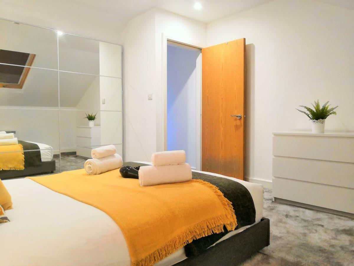 Horse Fair In Centre By Hf Group Apartment *